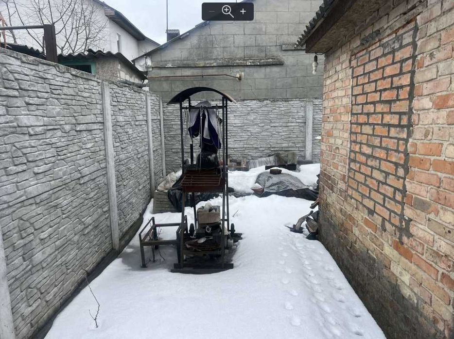 Пропоную до продажу 1\2 будинку в м. Черкасах