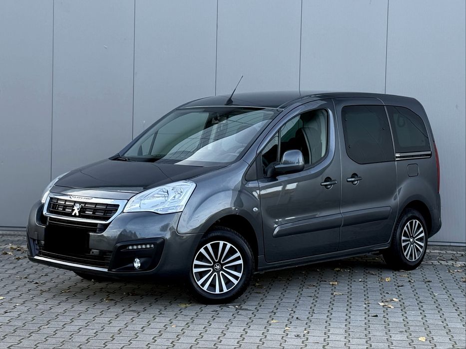 Peugeot Partner 1.2 PureTech 110KM *Navi*Kamera*Bezwypadkowy* Zamiana