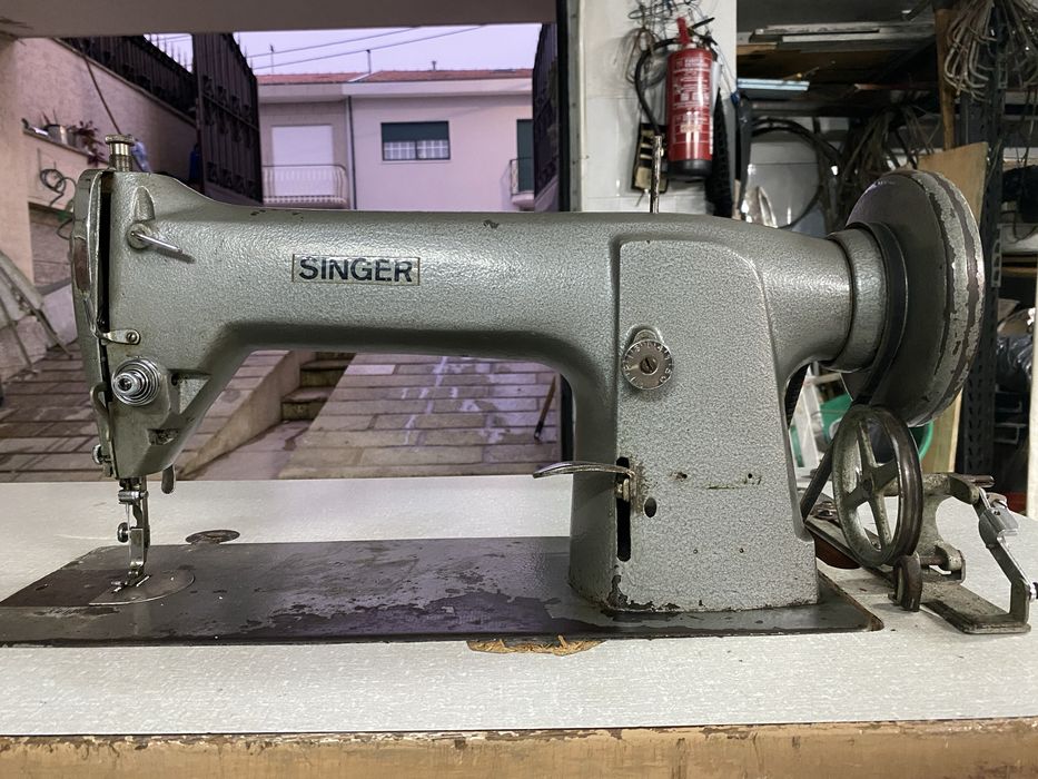 Maquina Costura Ponto Corrido Singer