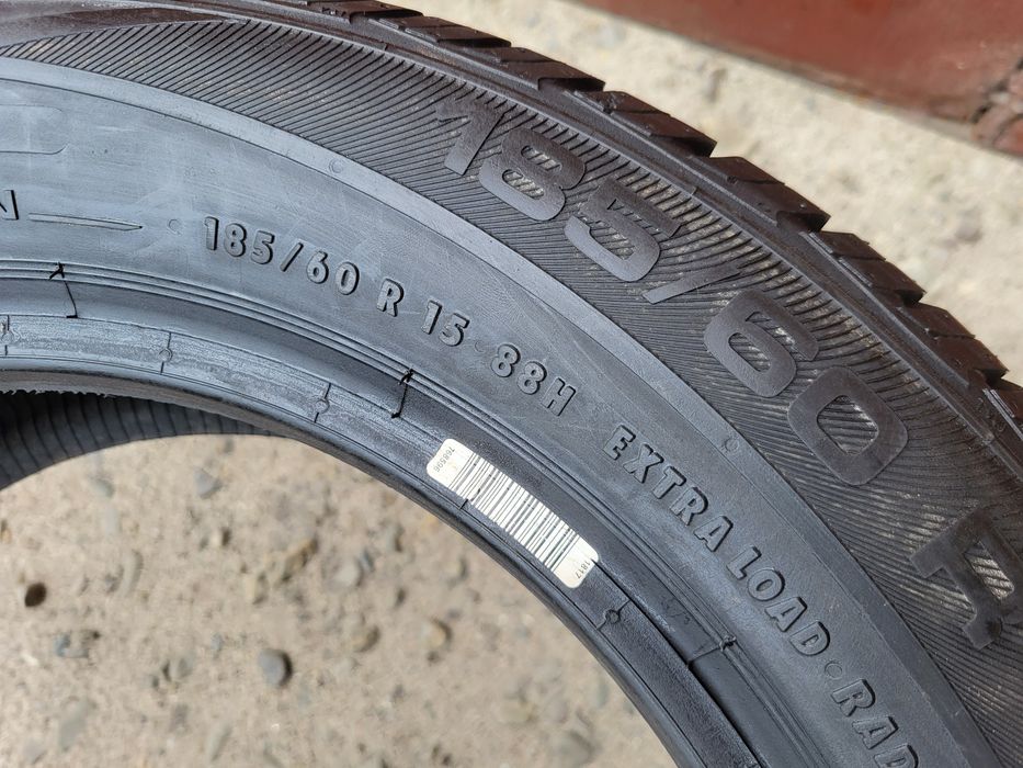 185/60/15 R15 Uniroyal RainExpert 2шт ціна за 1шт шини