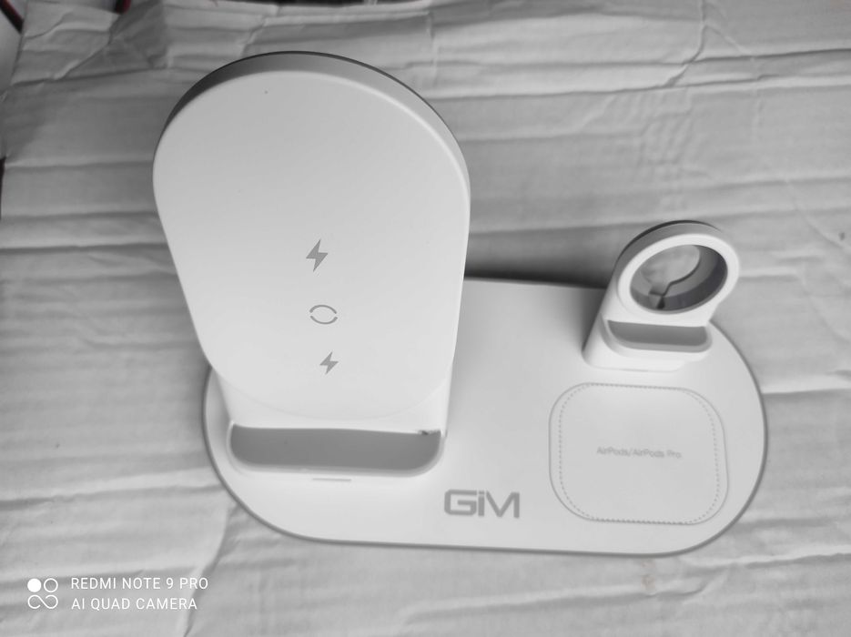 Bezprzewodowa ładowarka indukcyjna 3 w 1 GiM