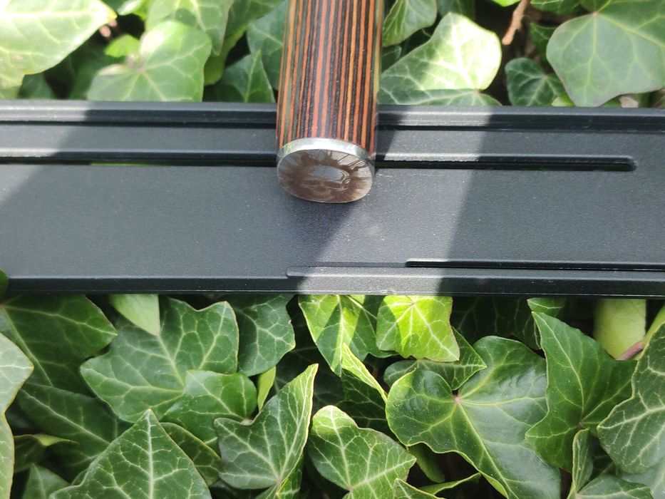 Nóż z grawerem anioła i diabła