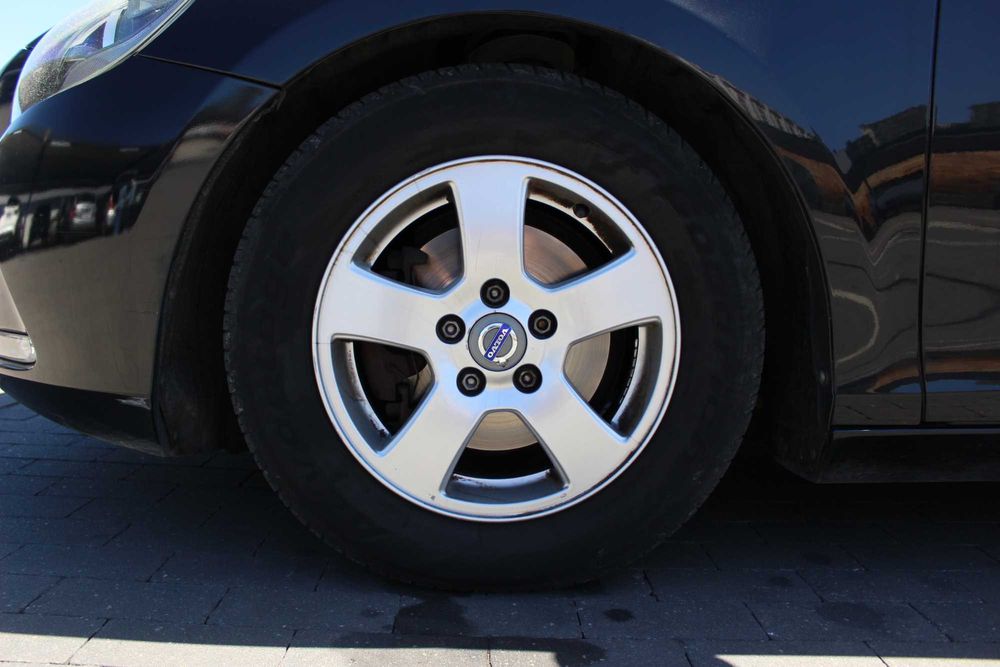Volvo V40 1.6 D2 Momentum Eco 2015 (LER DESCRIÇÃO)