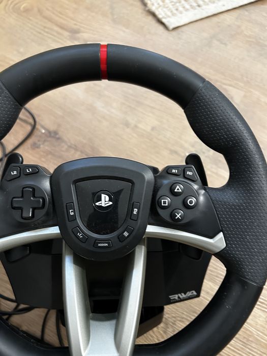 Volante HORI Racing Wheel Apex PS5/PS4/PC – Como Novo