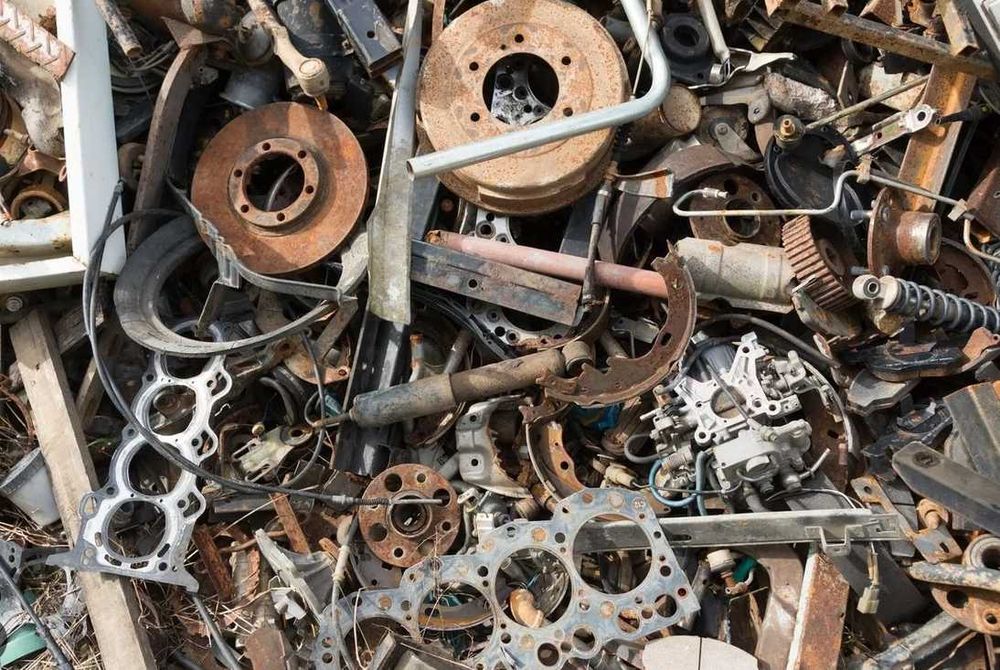 Pequenas mudanças/ Recolha de items / Recolha de sucata