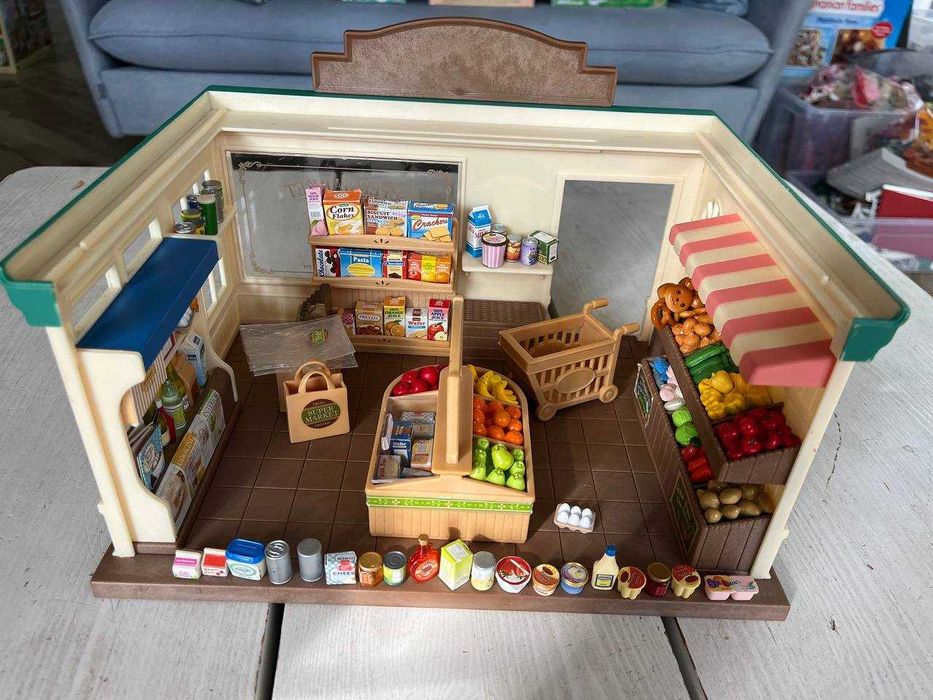 Магазин Sylvanian Families (Calico Critters) супермаркет Village Store