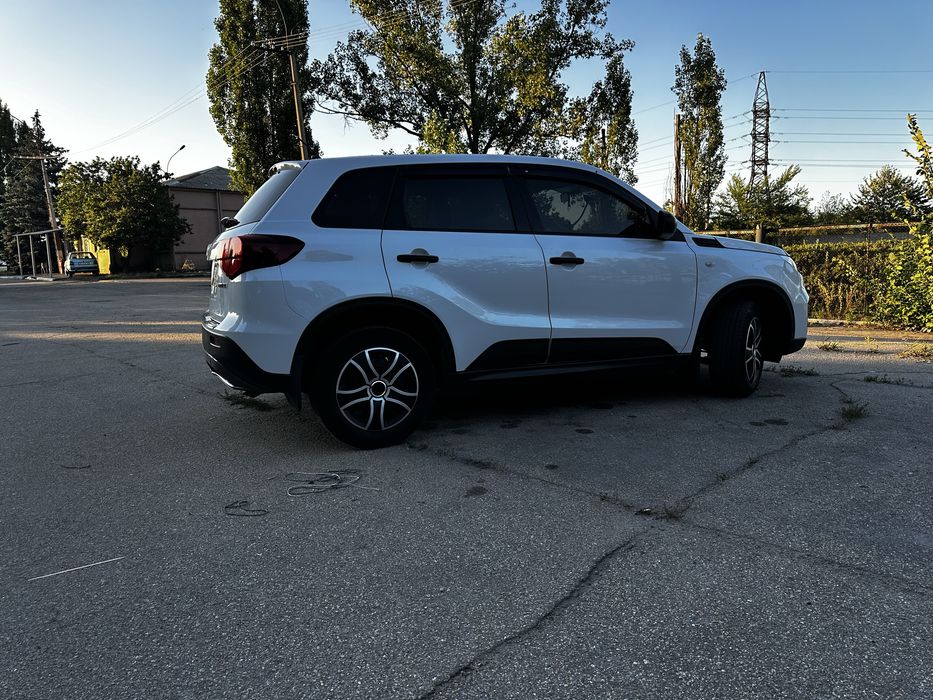 Продам  Автомобиль Suzuki Vitara Новую