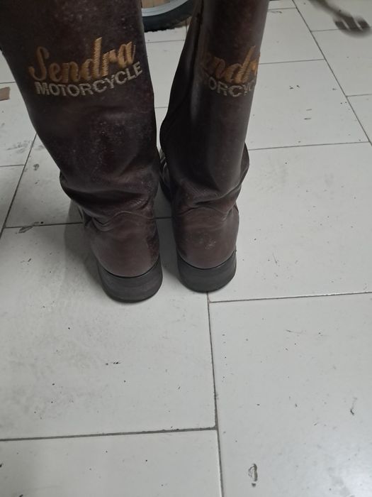 Botas SENDRA em cabedal, bom estado
