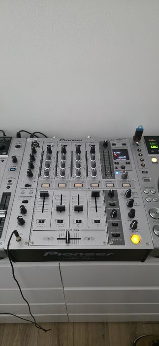 CDJ 850 + DJM 700