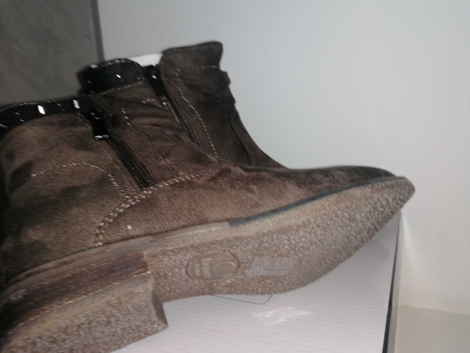 Botas novas Bem me quer