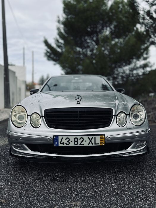 Mercedes Benze E220