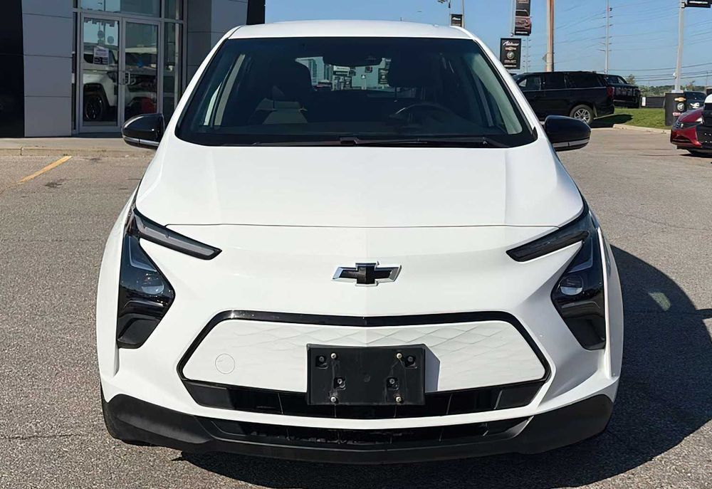 Chevrolet Bolt EV      2023