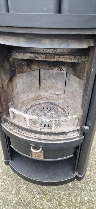 Piecyk. Kominek Dan Skan, piec