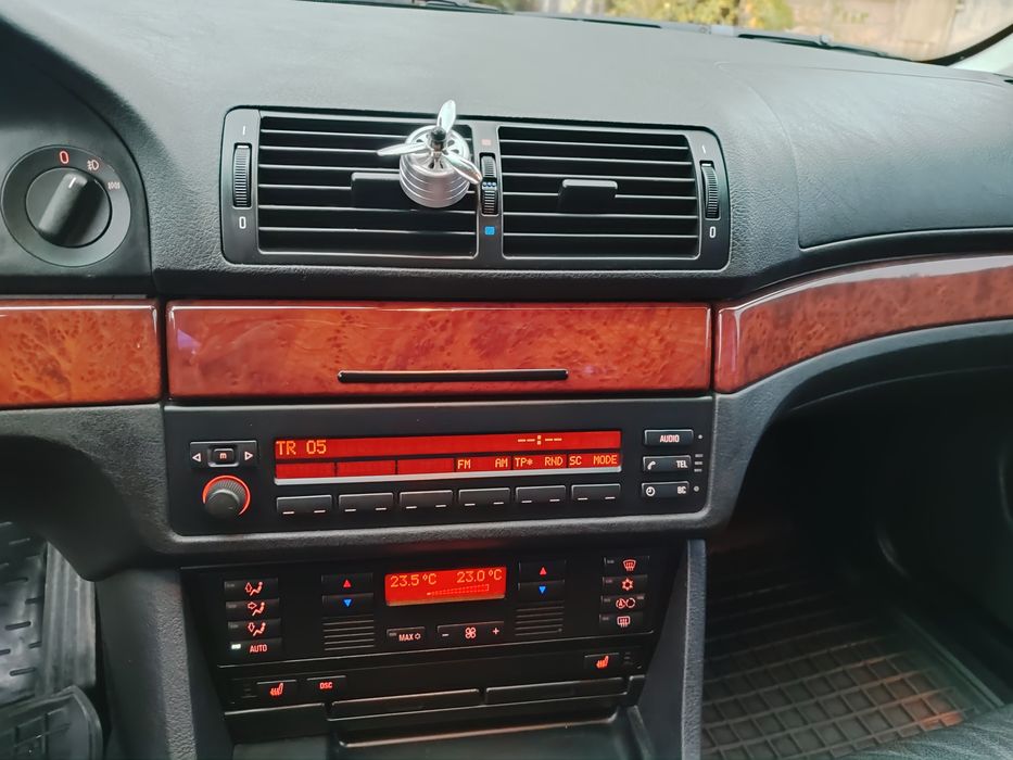 BMW e39 в ідеальному стані один власник