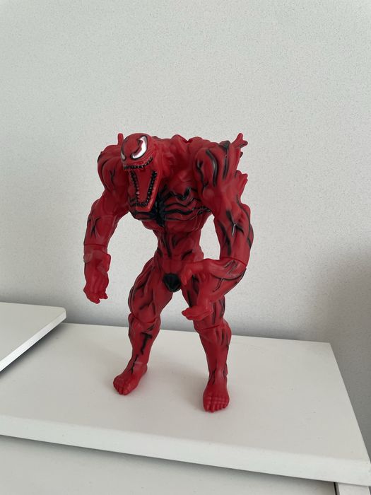 Ігрова фігурка Venom 2, 30 см