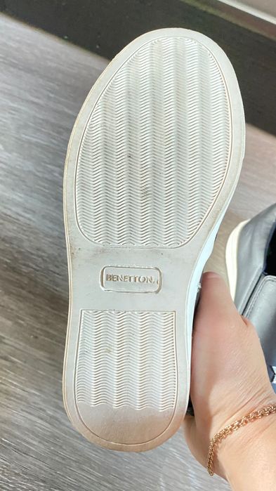 Продам туфельки на девочку!