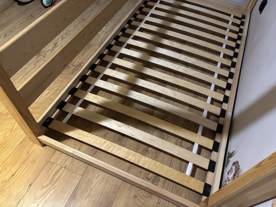 Łóżko dziecięce drewniane domek super stan