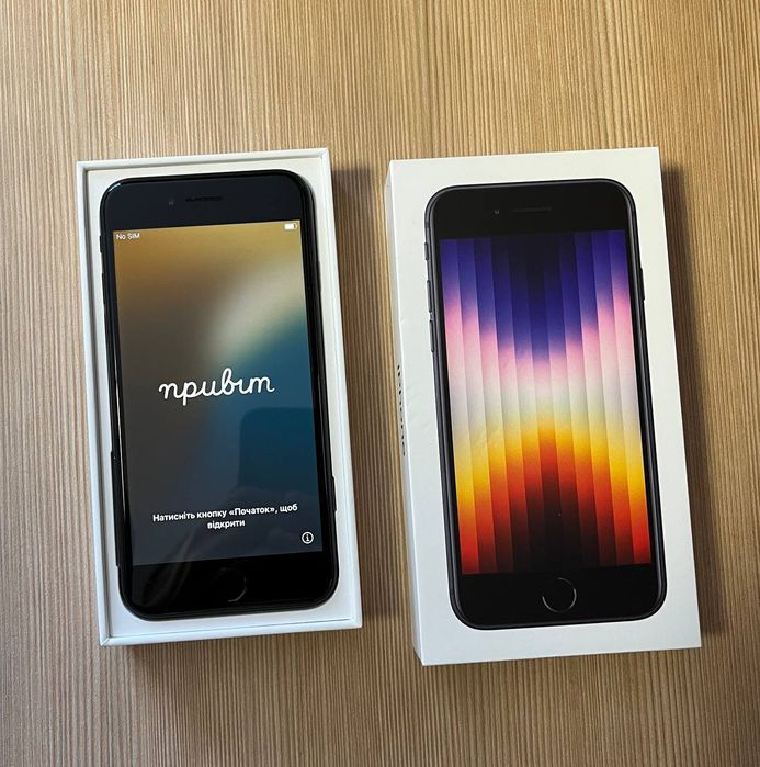 iPhone SE (2022)64гб