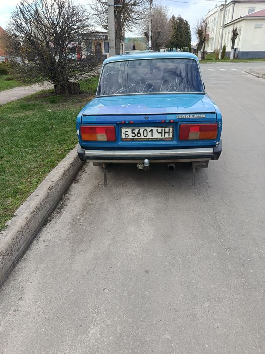 Продам ВАЗ 2105.