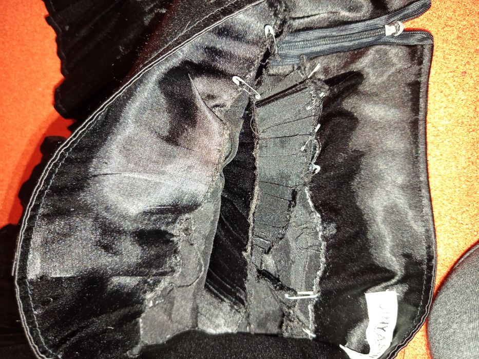 Спідниці, за копійки, неформальні, емо,