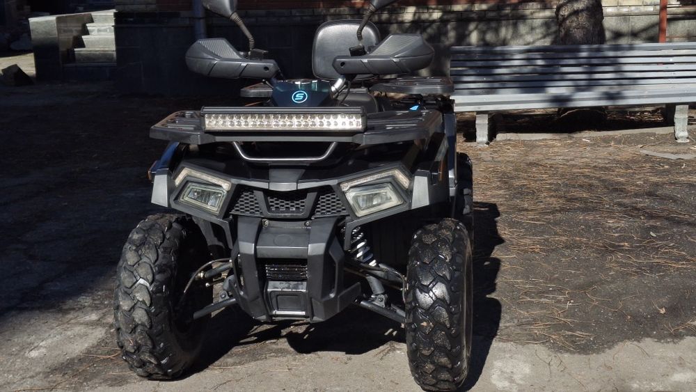 Продам квадроцикл shark 200
