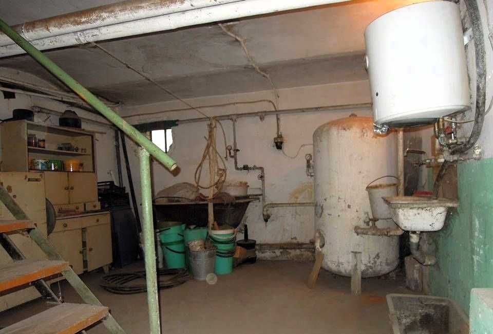 Sprzedam budynek magazynowo-produkcyjny 930m2