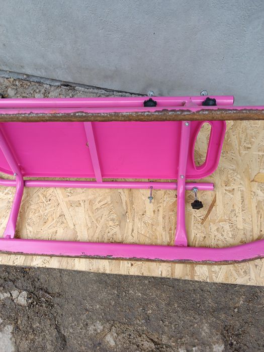 Продам санчата piccolino