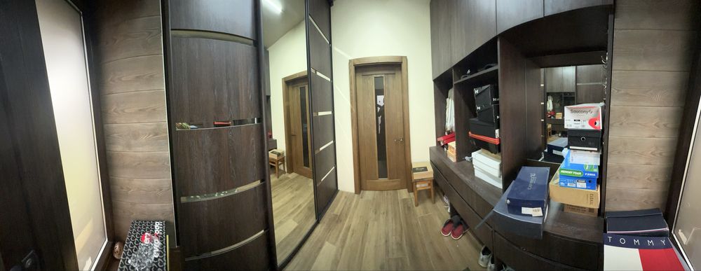 Житловий дім 240м.кв з підвалом - бомбосховищем.