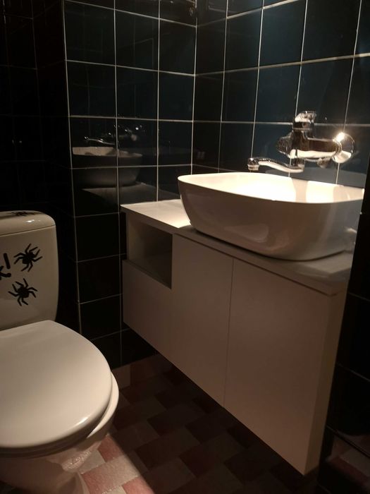 Meble na wymiar, szafy, zabudowy, garderoby oraz meble biurowe