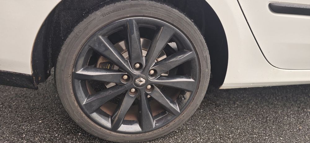 Renault Laguna Bose Edition 2.0 Full Extras