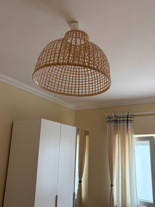 Conjunto de Móveis de Quarto Usados em Muito Bom Estado