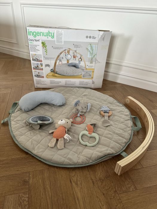 Розвиваючий килимок Ingenuity "Cozy Spot Gray”