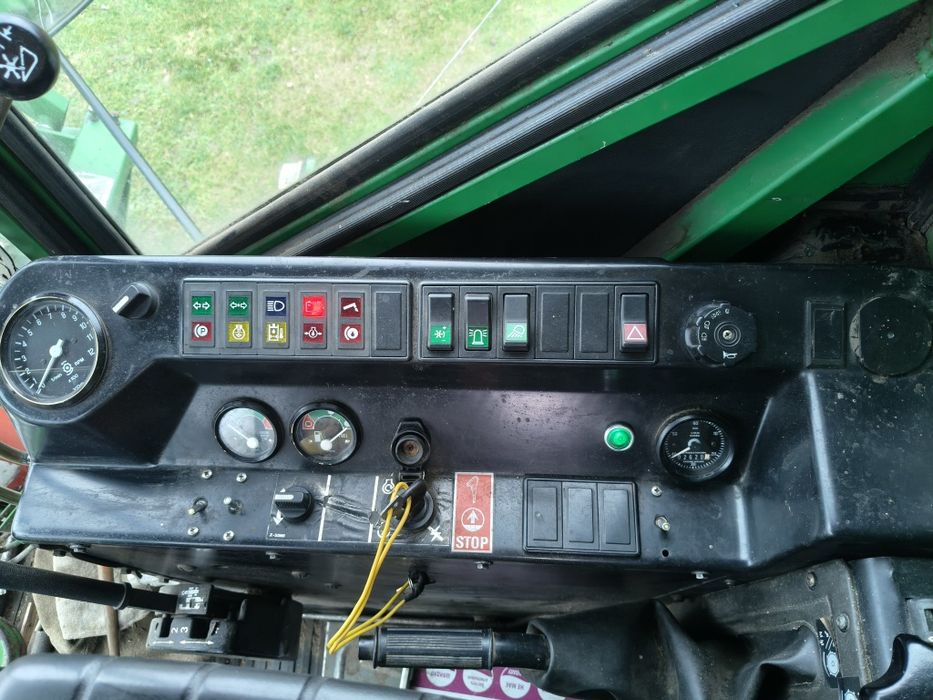 Комбайн John Deere 1157