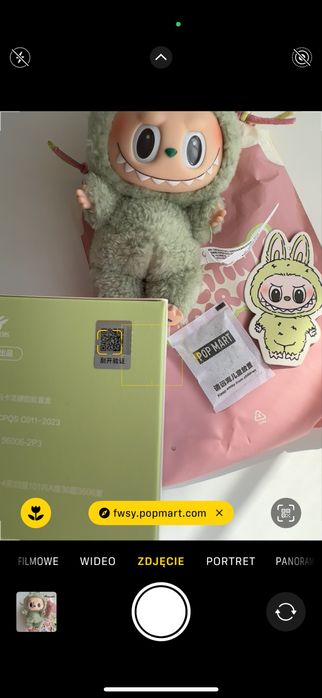 Labubu Exiting Macaron - Green Grape