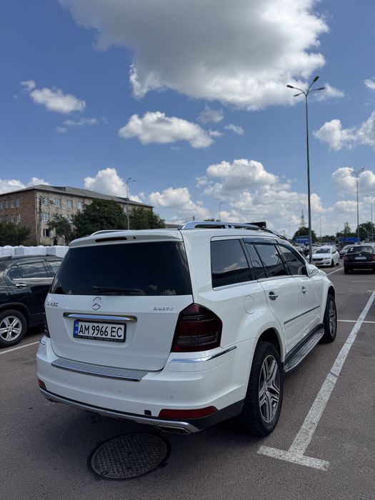 Продаж/ обмін Aвтомобіль Mersedes GL 450  2010  можливо обмін на земельну ділянку в Житомирі