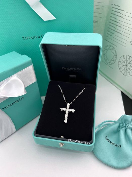 Золотые кресты в стиле Tiffany с бриллиантами