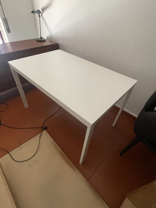 Oportunidade - Mesa Ikea Vangsta