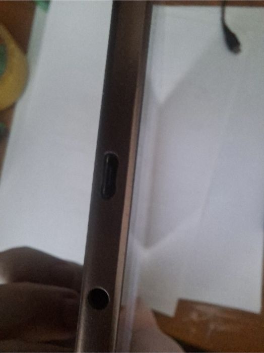 Планшет Samsung Galaxy Tab E