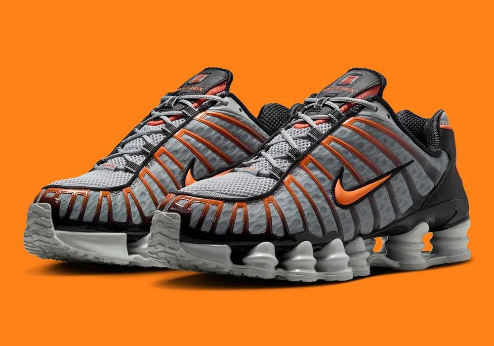 Оригінал! Кросівки Nike Shox TL AV3595-011 US 9 US 9.5
