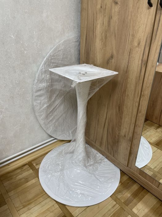 Стіл обідній мармур