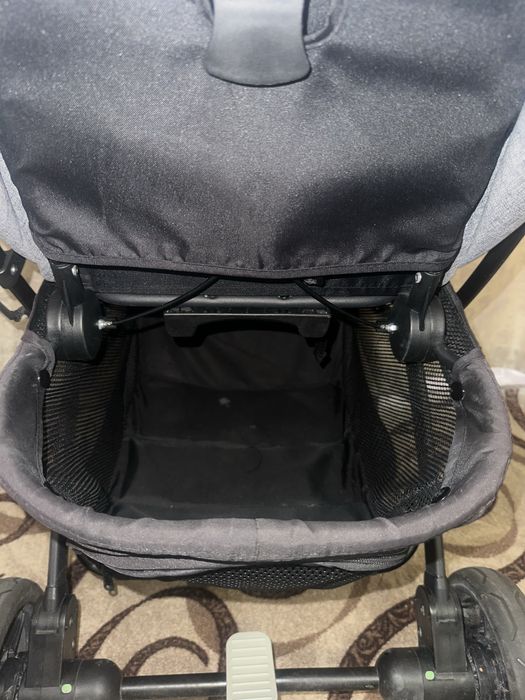 Продам дитячу коляску Babalo