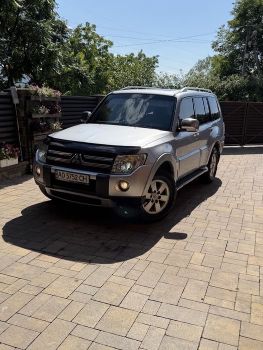 Mitsubishi Pajero Wagon 3.8LPG
