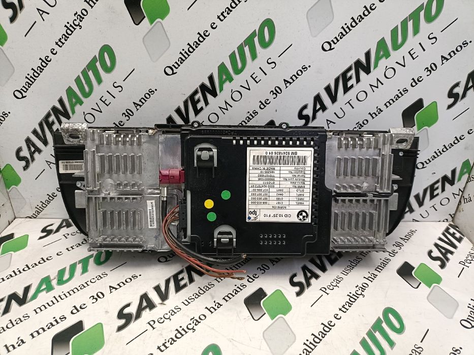 Display / ecrã de informações BMW 5 Touring (F11)