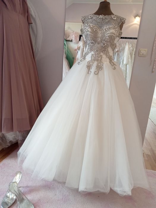 Suknia ślubna jak z bajki