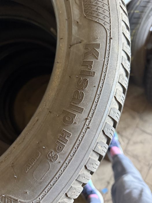 4szt Opon jak nowe 235/50R19 Kleber Krisalp3