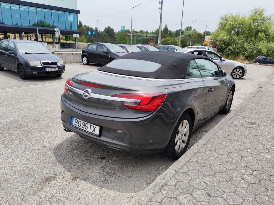 Opel Cascada 2013