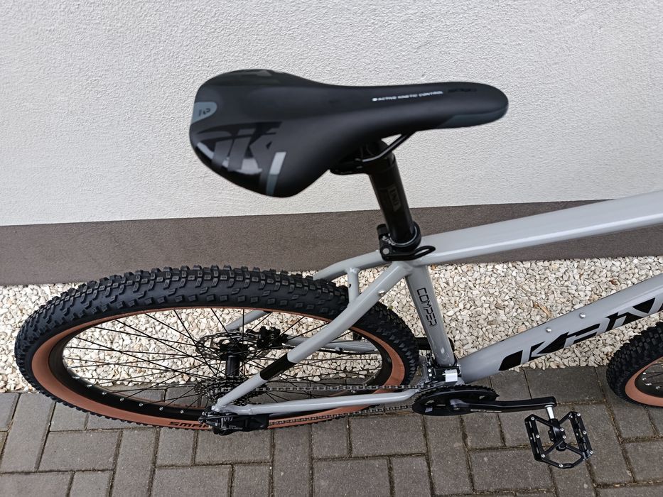 NOWY Kands Comp-er 2026 szary połysk 19"21" koła 29" Cues 2x9 hydrauli