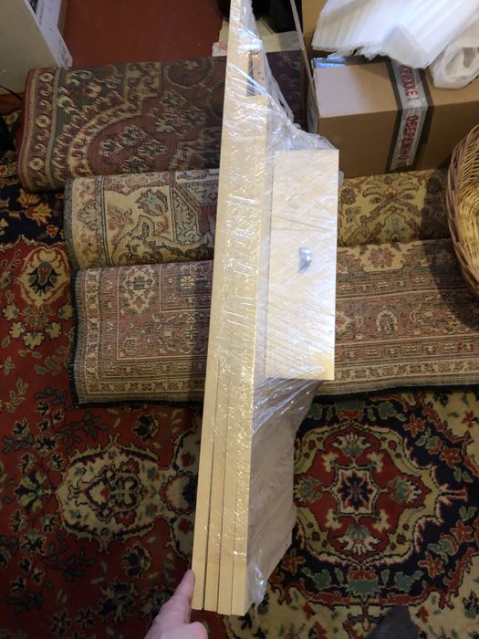 Дитячий столик, дитяча парта