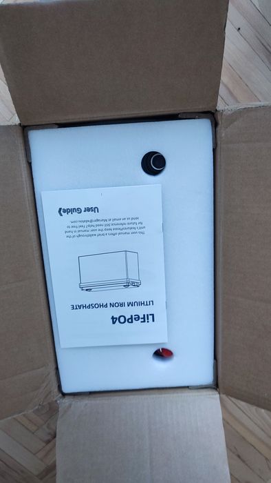 Akumulator lifepo4 12 v 100 Ah.
