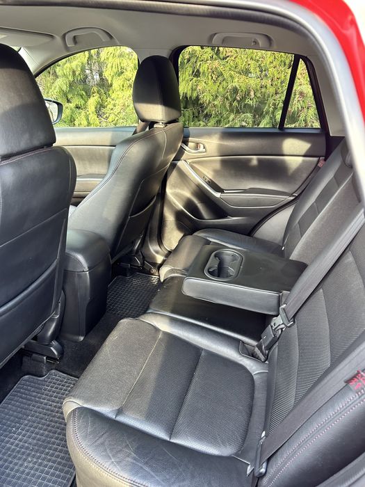 Mazda  CX5 2015рік